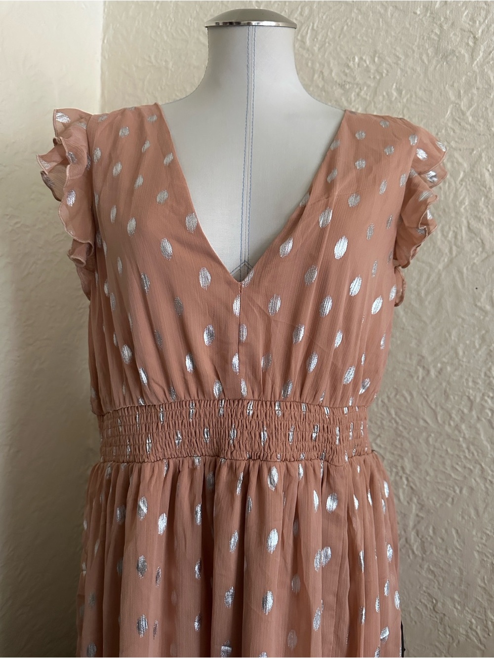 Lulu’s Cause to Celebrate Peach Pink Silver Ruffle Tiered Midi Dress NWT XL - Picture 12 of 16